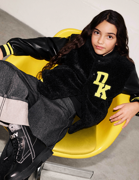 DKNY